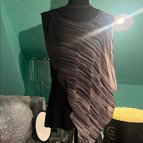 Tahari Black and Gray Asymmetrical Blouse - Picture 6 of 11